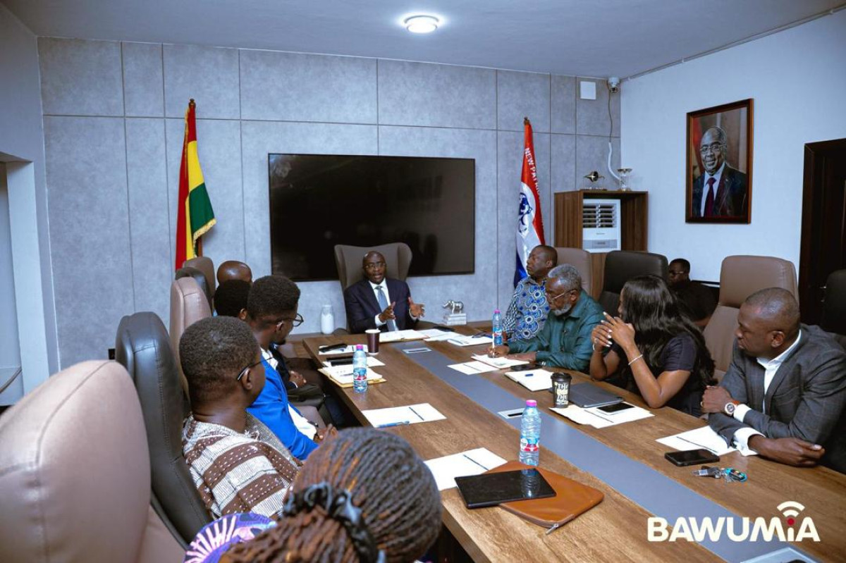 Bawumia Seeks Fresh Ideas From Young Doctors To Fix Ghana’s Health Challenges