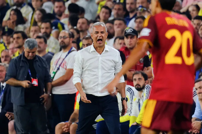Fenerbahce coach Kartal’s resignation refused as bottle thrown in Roma tie